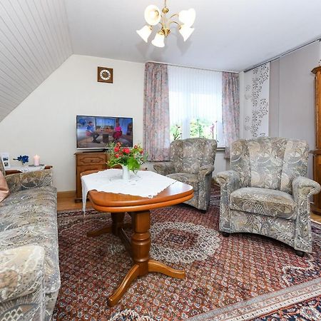 Ferienwohnung Im Haus Weinstock Езенс Екстер'єр фото