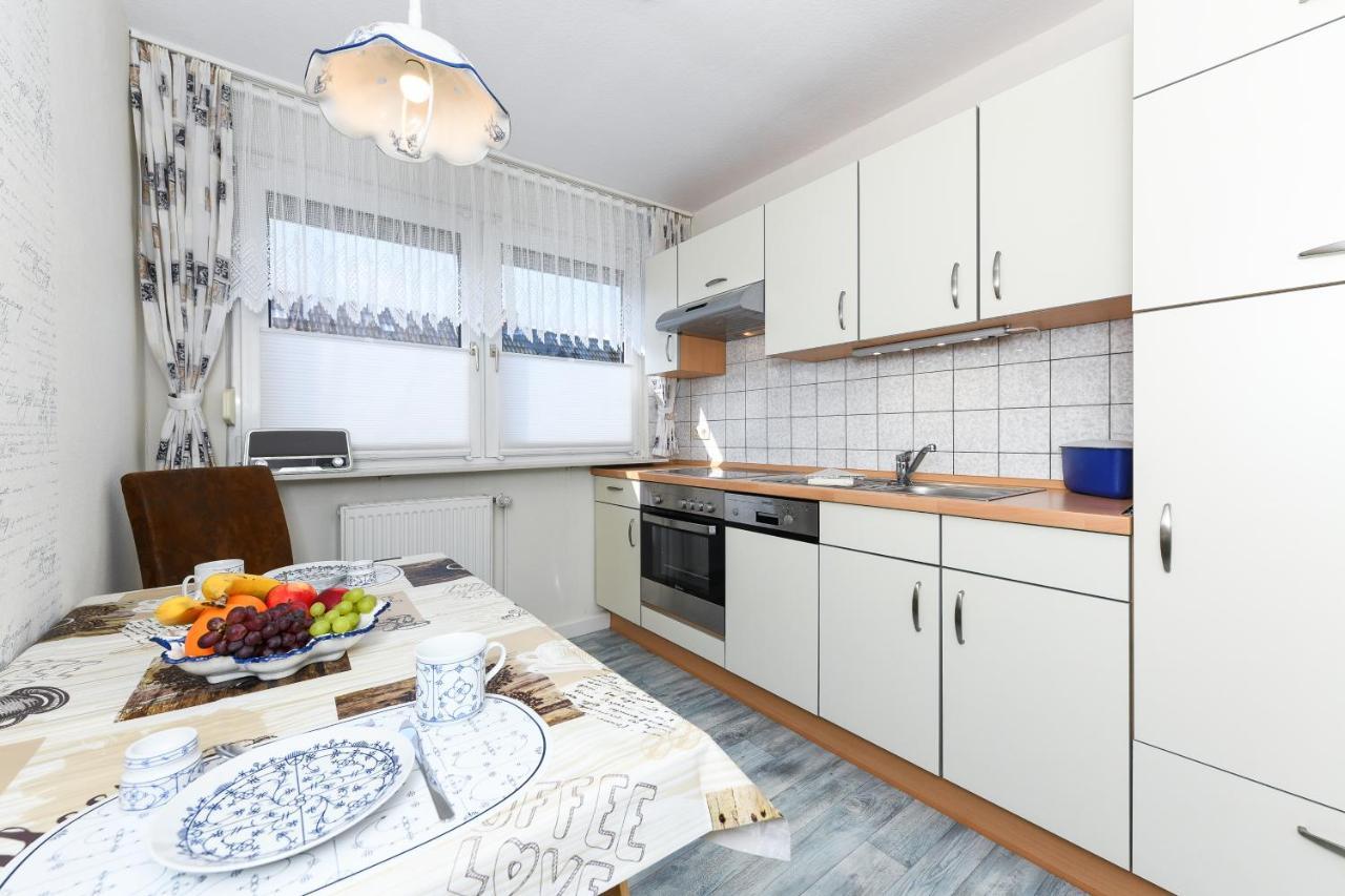 Ferienwohnung Im Haus Weinstock Езенс Екстер'єр фото