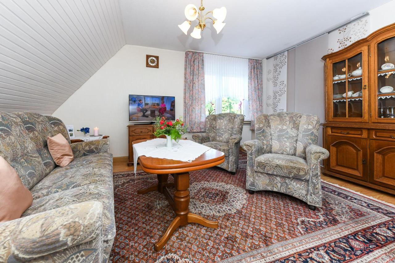 Ferienwohnung Im Haus Weinstock Езенс Екстер'єр фото