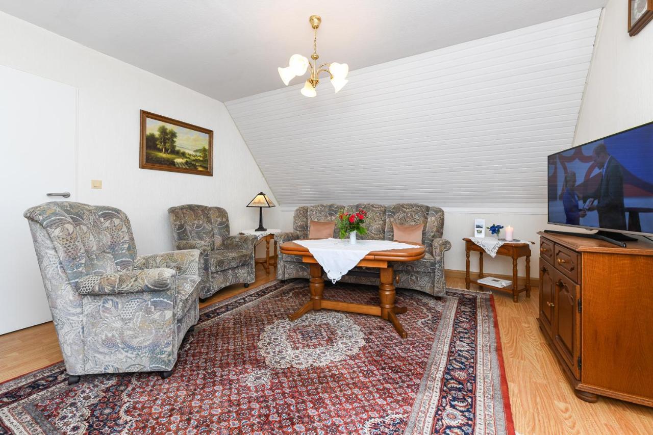 Ferienwohnung Im Haus Weinstock Езенс Екстер'єр фото